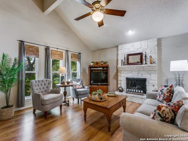 Image 5 of 25 For 15115 Forest Country