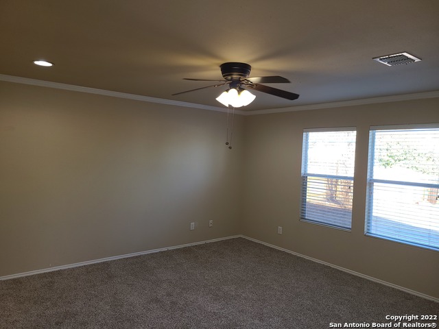 Image 8 of 21 For 112 Willow Run N