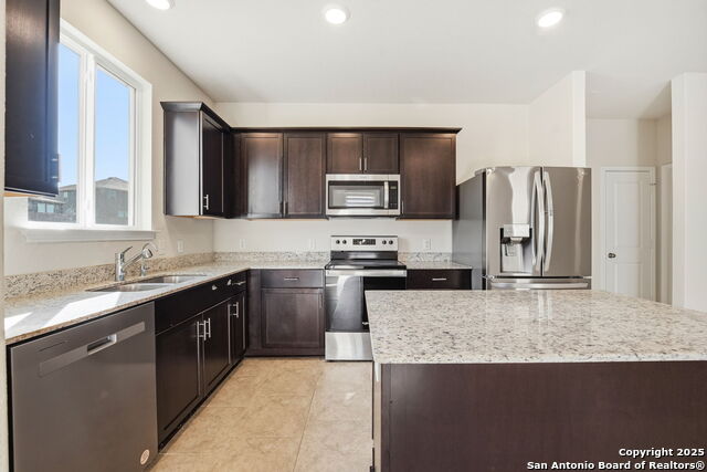 Image 2 of 34 For 7320 Playa Xing