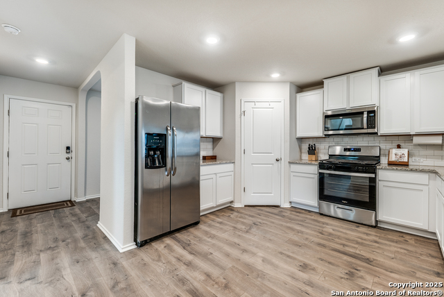 Image 7 of 29 For 3618 Copper Horse