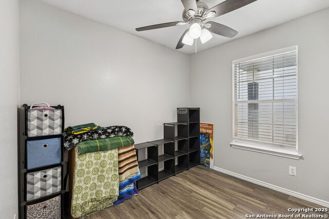 Image 19 of 24 For 8919 Kestrel Oak