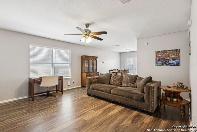 Image 23 of 24 For 8919 Kestrel Oak