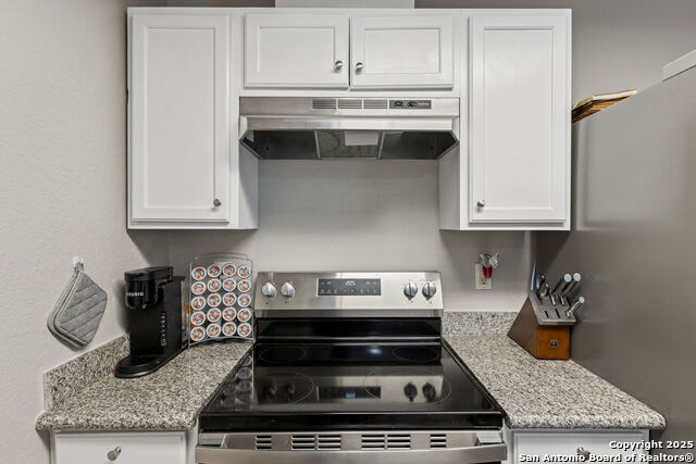 Image 7 of 24 For 8919 Kestrel Oak