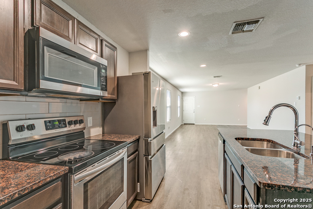 Image 4 of 15 For 9010 Halbert Falls