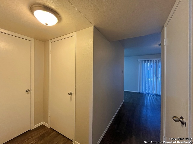 Image 10 of 37 For 2802 Lasses Blvd 1