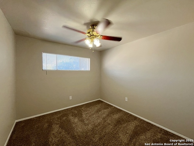 Image 21 of 37 For 2802 Lasses Blvd 1