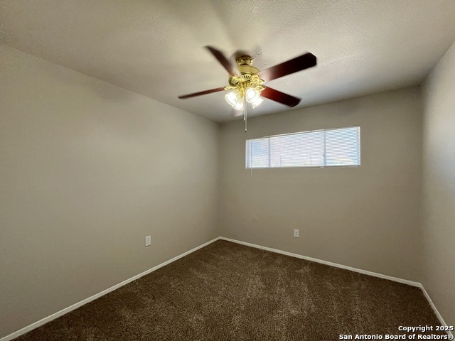 Image 23 of 37 For 2802 Lasses Blvd 1