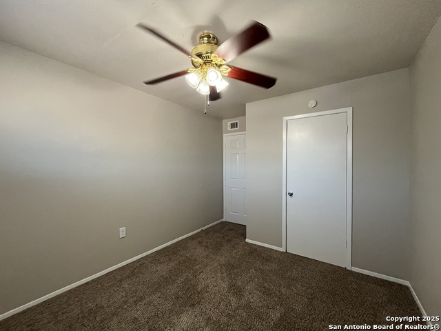 Image 24 of 37 For 2802 Lasses Blvd 1