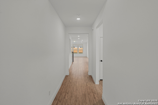 Image 7 of 33 For 604 Pony Bend