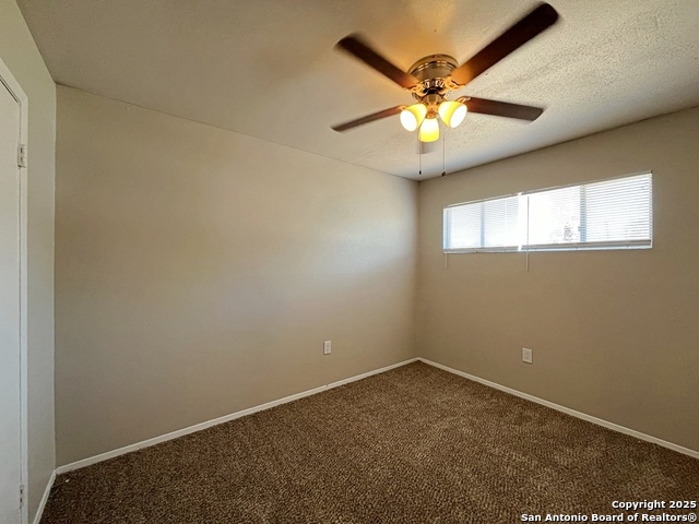 Image 19 of 31 For 2802 Lasses Blvd 13