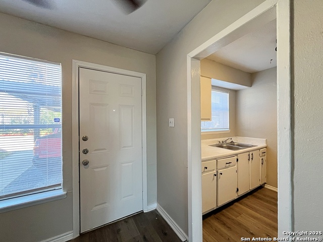 Image 22 of 31 For 2802 Lasses Blvd 13