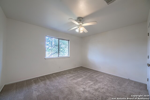 Image 22 of 32 For 22031 Goldcrest Run