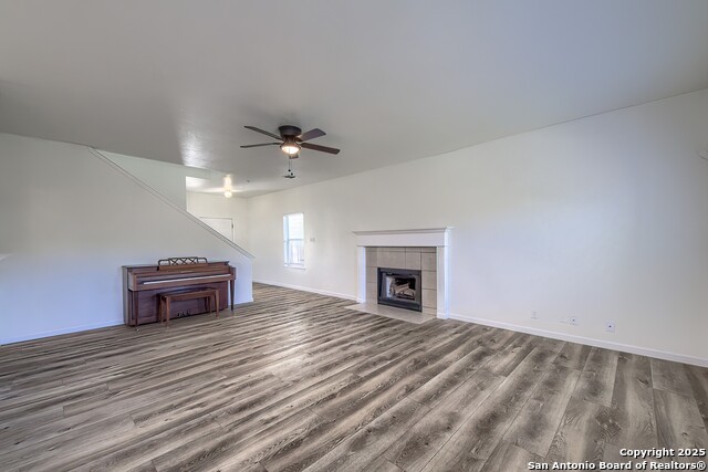 Image 8 of 32 For 22031 Goldcrest Run