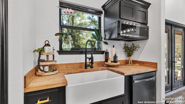 Image 15 of 55 For 411 Cielo Vista