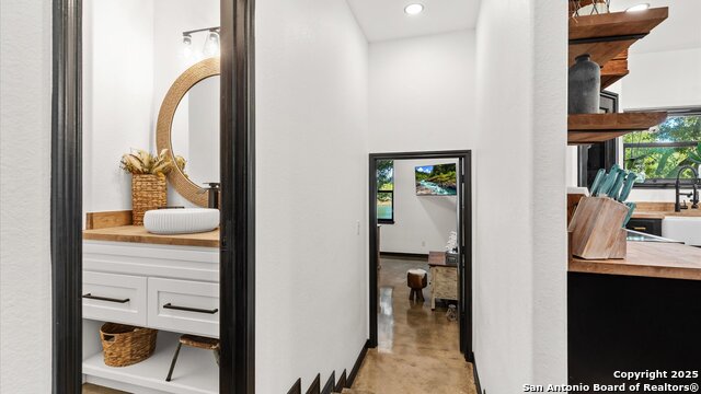 Image 24 of 55 For 411 Cielo Vista