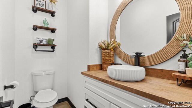 Image 25 of 55 For 411 Cielo Vista