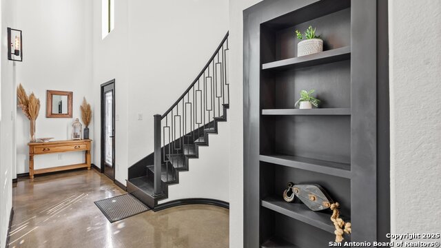 Image 27 of 55 For 411 Cielo Vista