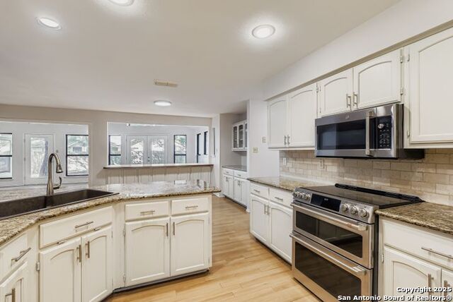 Image 11 of 28 For 16427 Strong Box