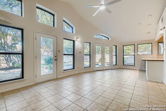 Image 13 of 28 For 16427 Strong Box