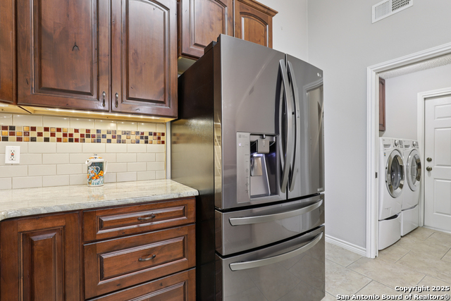 Image 20 of 50 For 2323 Wilderness Wood