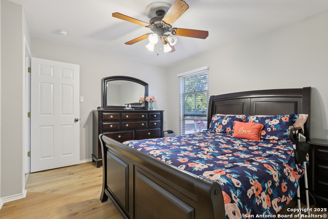 Image 22 of 50 For 2323 Wilderness Wood