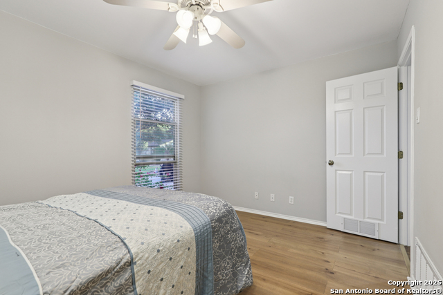 Image 24 of 50 For 2323 Wilderness Wood