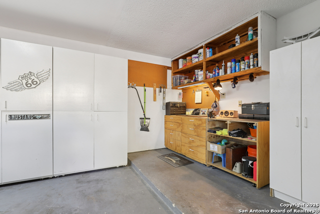 Image 36 of 50 For 2323 Wilderness Wood