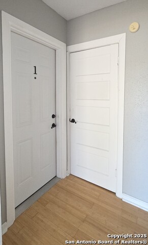 Image 3 of 12 For 455 Eleanor  1