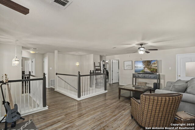 Image 15 of 29 For 10614 Diamond Rock