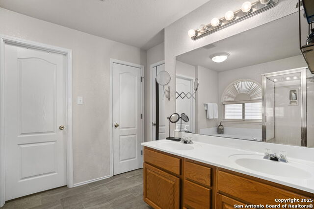 Image 18 of 29 For 10614 Diamond Rock