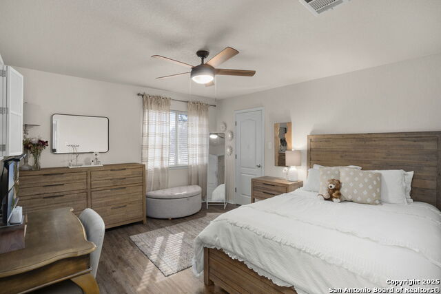 Image 23 of 29 For 10614 Diamond Rock