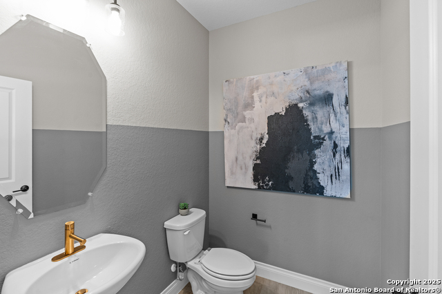 Listing photo id 17 for 308 Rustic Barn Lane