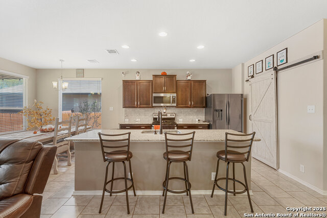 Image 13 of 44 For 729 Pipe Gate