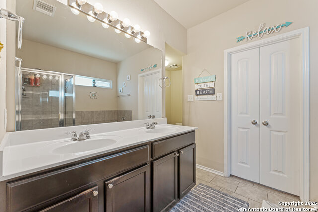 Image 22 of 44 For 729 Pipe Gate