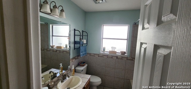 Image 13 of 24 For 6907 Raintree