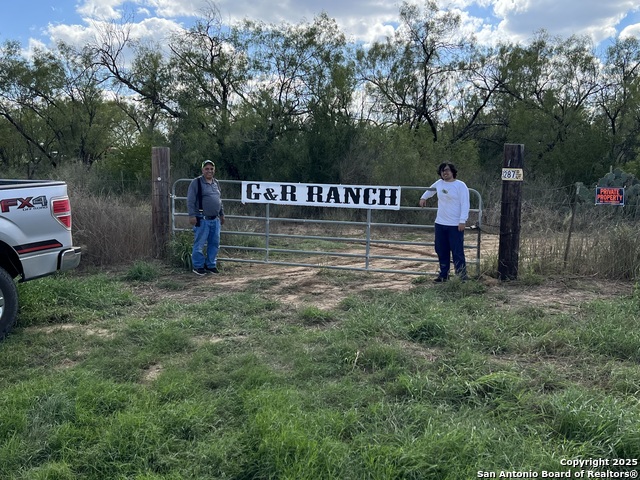 Details for 3287 Cr 349 , Charlotte, TX 78011