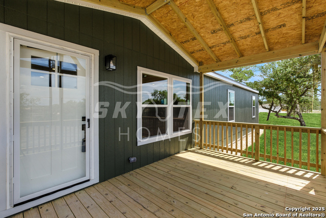 Image 4 of 9 For 132 Syrah St