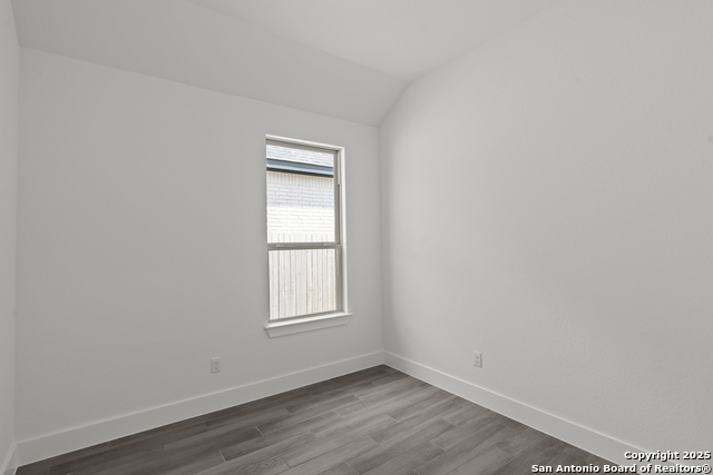 Image 12 of 22 For 133 Merry Calf Lane