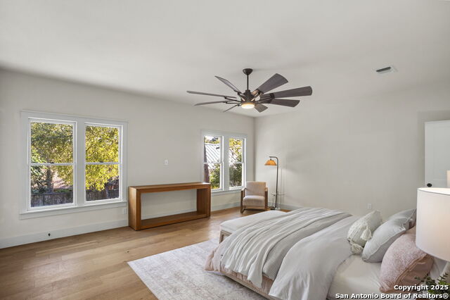 Image 21 of 42 For 850 Estes