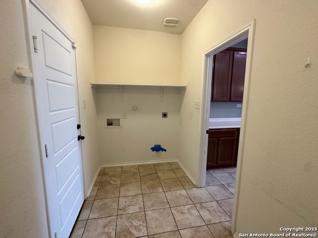 Image 13 of 33 For 7134 Palomino Bay