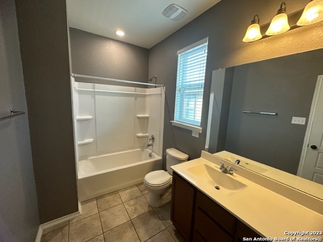 Image 27 of 33 For 7134 Palomino Bay