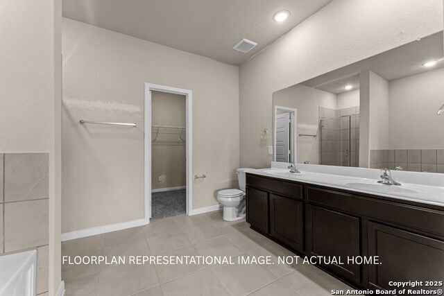 Listing photo id 16 for 6256 Persimmon Lake