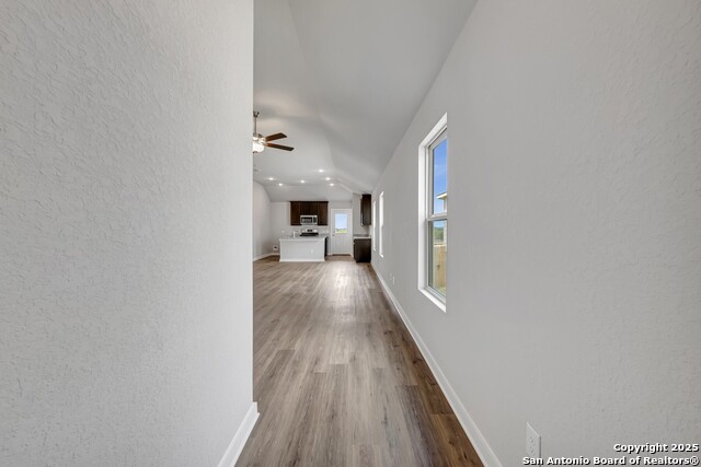 Listing photo id 27 for 6252 Persimmon Lake