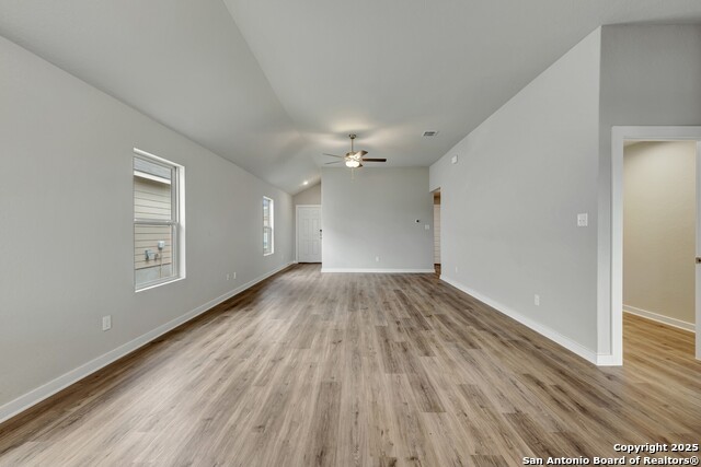 Listing photo id 1 for 6252 Persimmon Lake