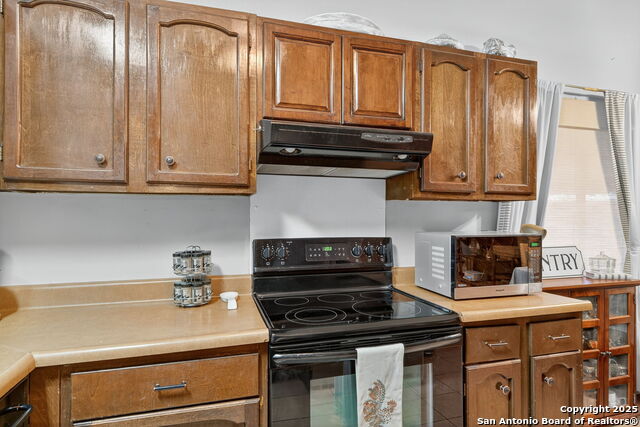 Image 11 of 24 For 12005 Smoking Oaks