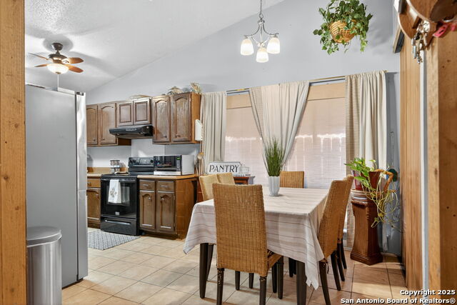 Image 13 of 24 For 12005 Smoking Oaks