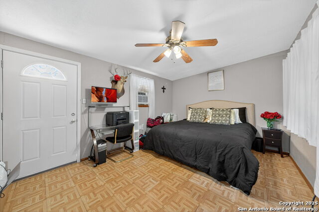 Image 22 of 24 For 12005 Smoking Oaks