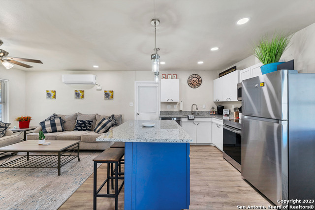 Image 6 of 19 For 4931 Bayhead