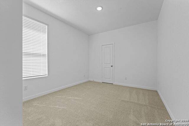 Image 17 of 27 For 1221 Twisted Creek