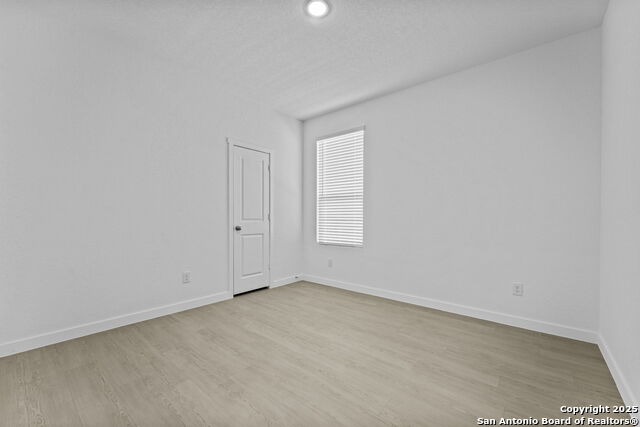 Image 24 of 27 For 1221 Twisted Creek